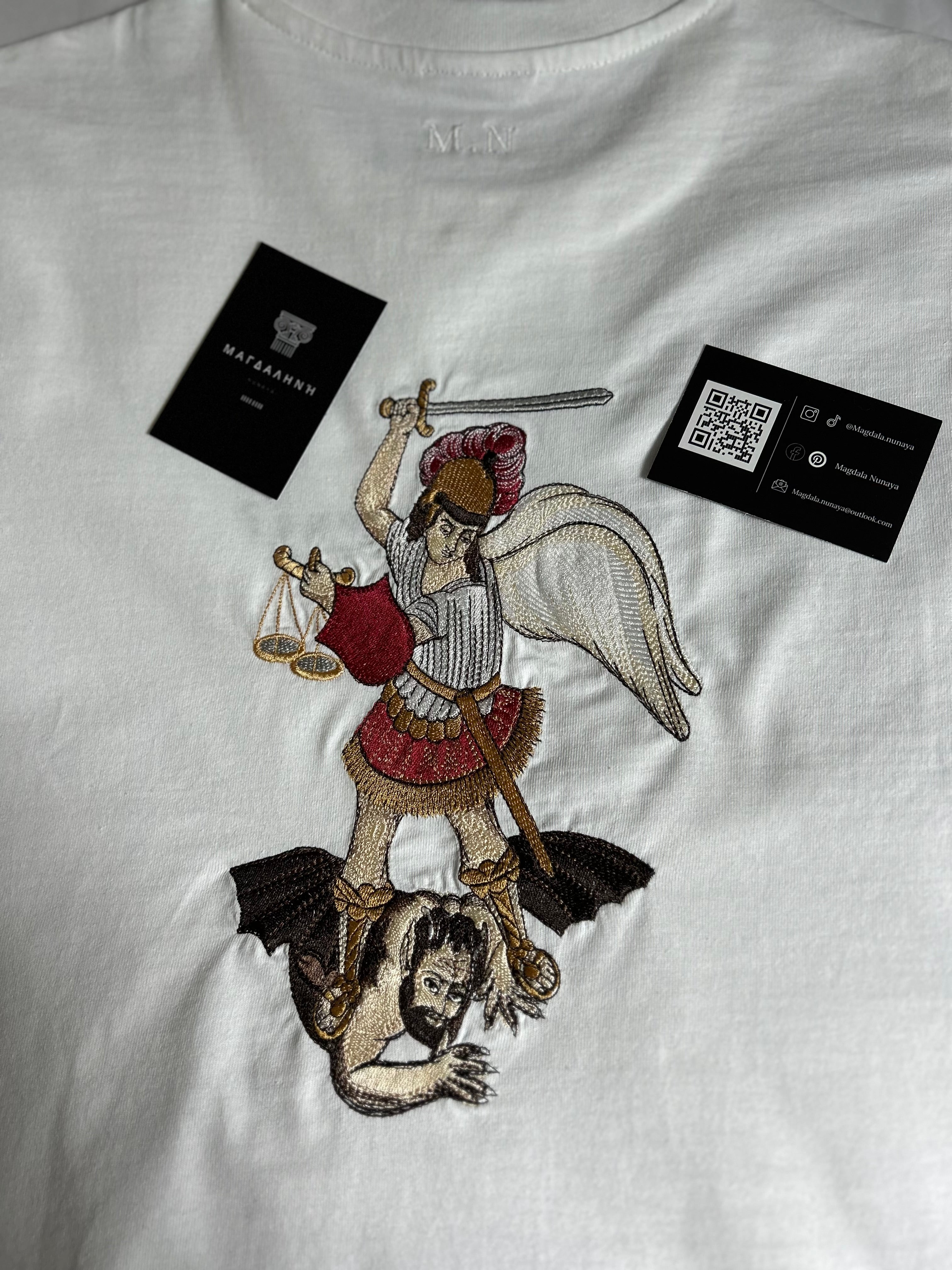 T-shirt Quis ut Deus ?