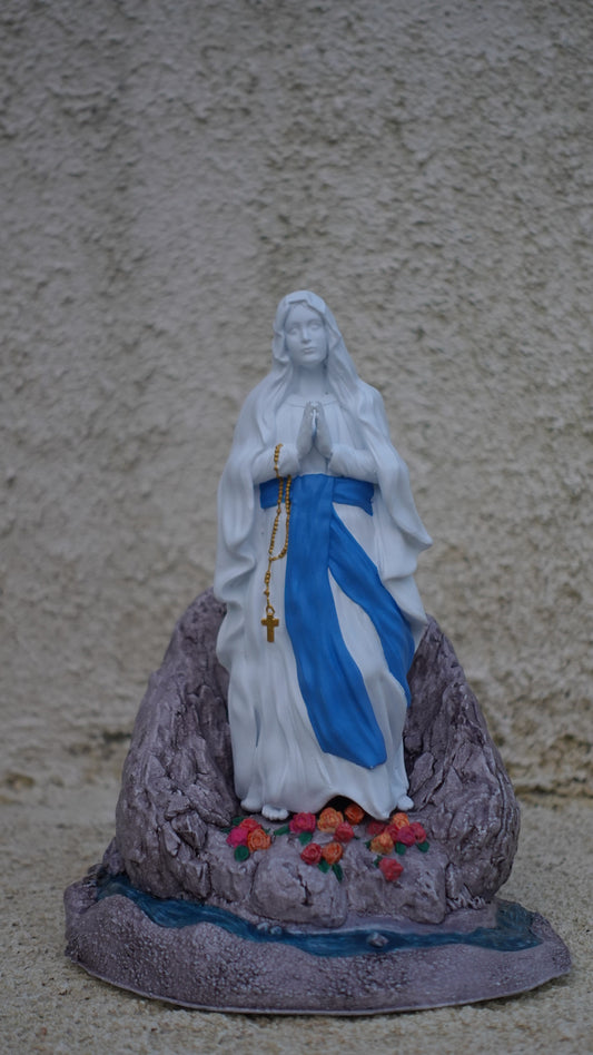 Statue Notre-Dame de Lourdes